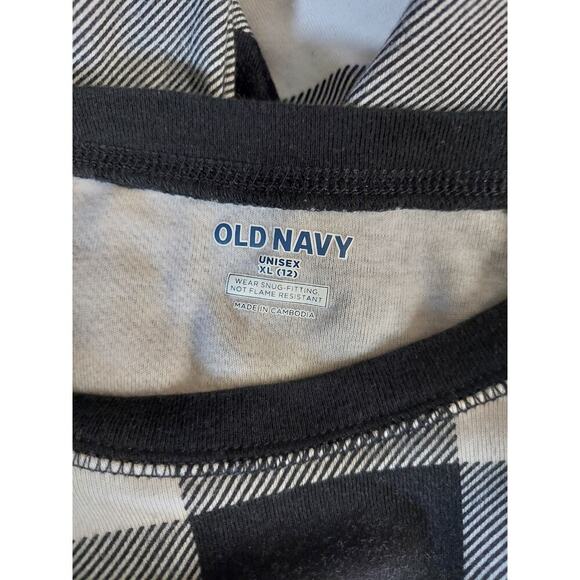 Old Navy Plaid Pajamas Unisex Sz 12 Boys Girls Pjs Black White Christmas? i - Picture 2 of 2